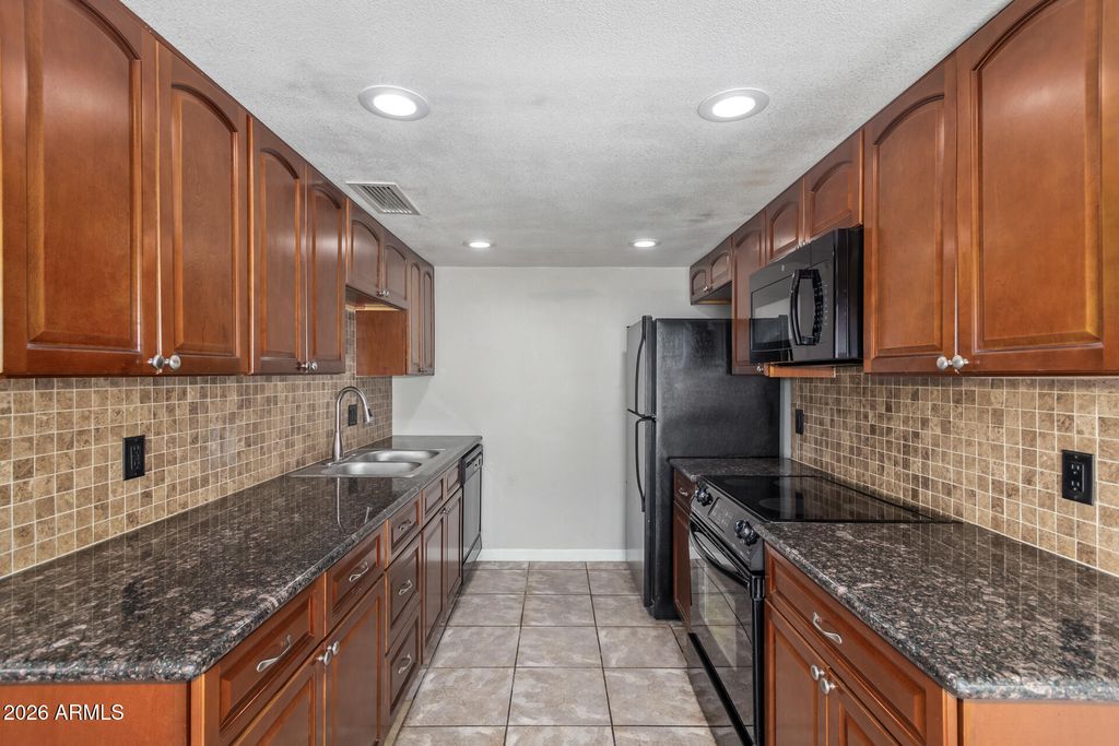 1237 N 84TH Place, Scottsdale, AZ 85257