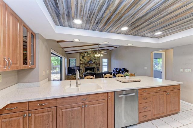 108 70TH STREET NW, Bradenton, FL 34209