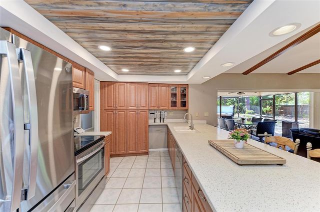 108 70TH STREET NW, Bradenton, FL 34209