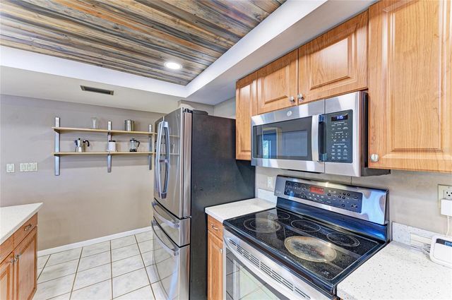 108 70TH STREET NW, Bradenton, FL 34209