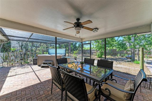 108 70TH STREET NW, Bradenton, FL 34209