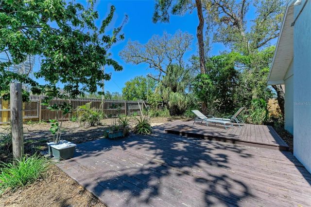 108 70TH STREET NW, Bradenton, FL 34209