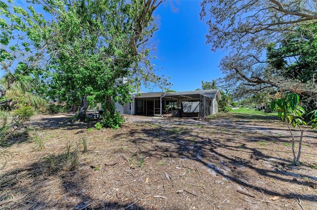 108 70TH STREET NW, Bradenton, FL 34209