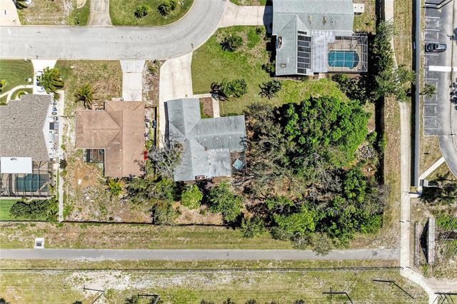 108 70TH STREET NW, Bradenton, FL 34209