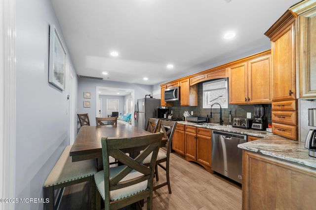 140 Ocean Avenue, Point Pleasant Beach, NJ 08742