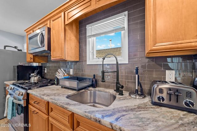 140 Ocean Avenue, Point Pleasant Beach, NJ 08742