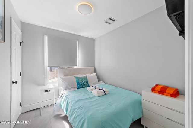 140 Ocean Avenue, Point Pleasant Beach, NJ 08742