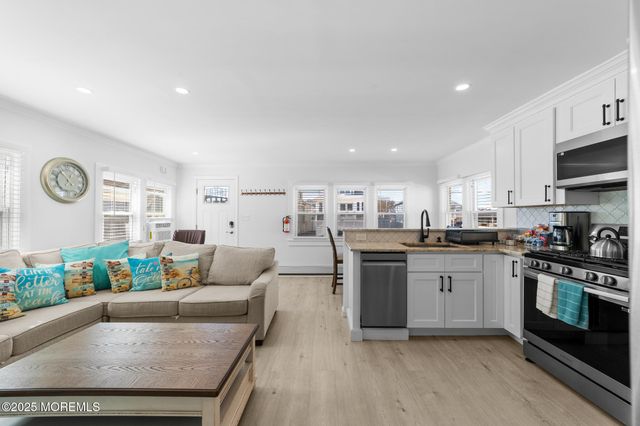 140 Ocean Avenue, Point Pleasant Beach, NJ 08742