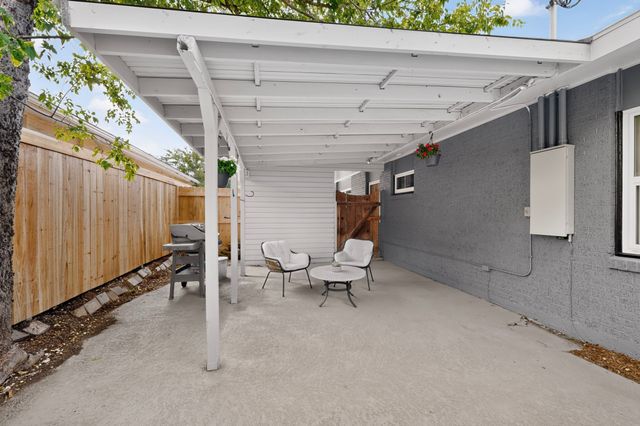 6718 Santa Anita Drive, Dallas, TX 75214