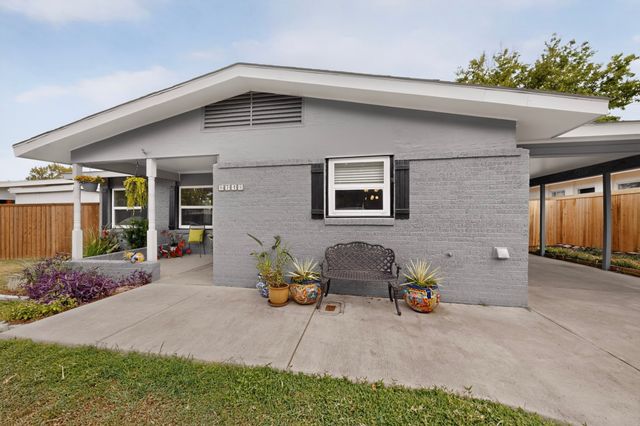 6718 Santa Anita Drive, Dallas, TX 75214