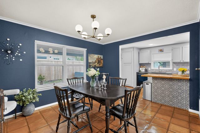 6718 Santa Anita Drive, Dallas, TX 75214