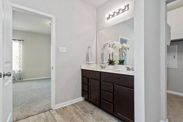 2072 Port Ellen DR, Round Rock, TX 78664