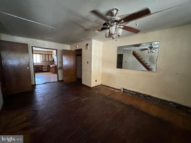 2603 S SHIELDS ST, Philadelphia, PA 19142