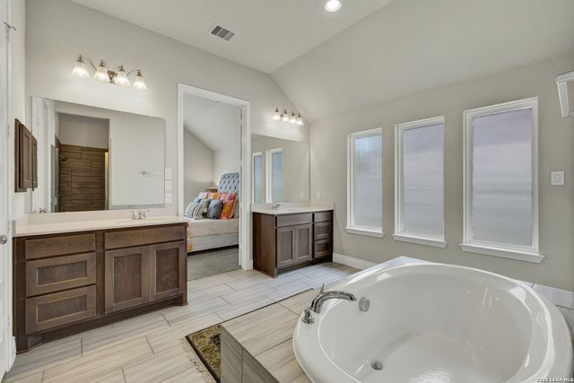 480 TOBACCO PASS, New Braunfels, TX 78132