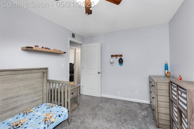 34685 Bridgeman Street, Farmington Hills, MI 48335
