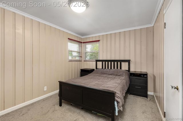 34685 Bridgeman Street, Farmington Hills, MI 48335