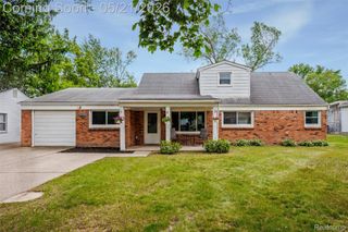 34685 Bridgeman Street, Farmington Hills, MI 48335
