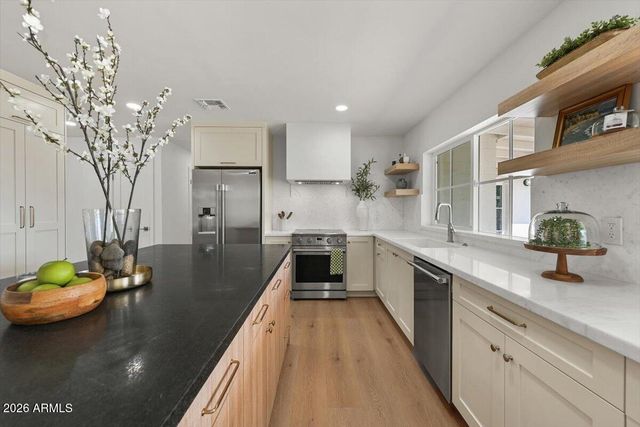 14047 N HAMPSTEAD Drive, Fountain Hills, AZ 85268