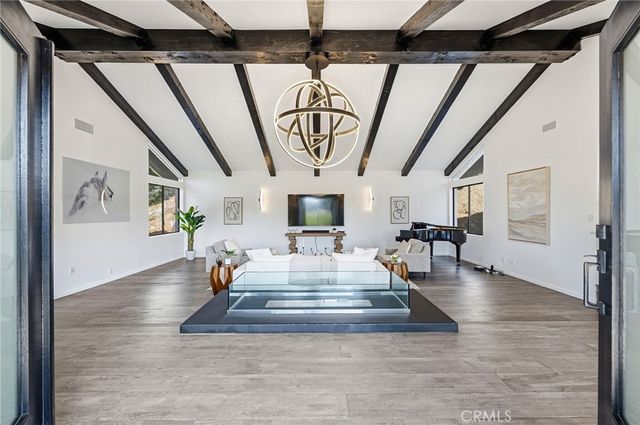 31673 Foxfield, Westlake Village, CA 91361