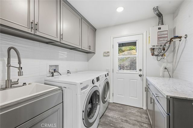 31673 Foxfield, Westlake Village, CA 91361