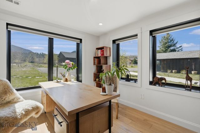 1589 Cougar Drive, Bozeman, MT 59718
