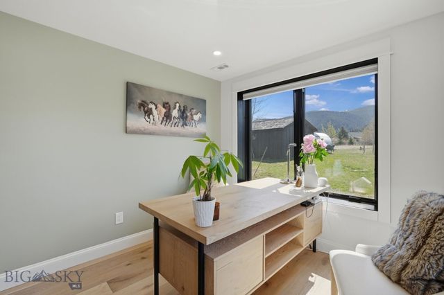 1589 Cougar Drive, Bozeman, MT 59718