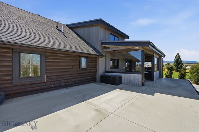 1589 Cougar Drive, Bozeman, MT 59718