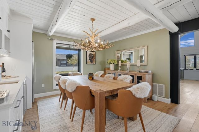 1589 Cougar Drive, Bozeman, MT 59718