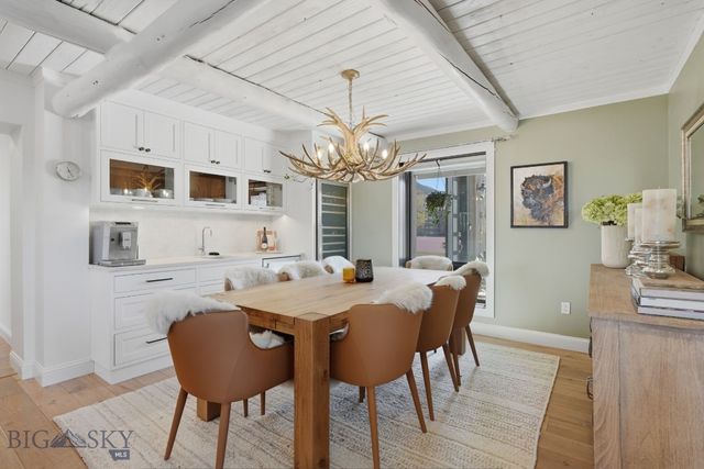 1589 Cougar Drive, Bozeman, MT 59718
