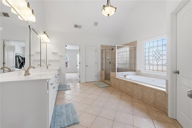 3960 Bonnett Creek Lane, Hoschton, GA 30548