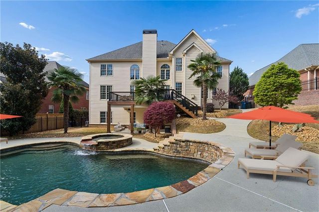 3960 Bonnett Creek Lane, Hoschton, GA 30548