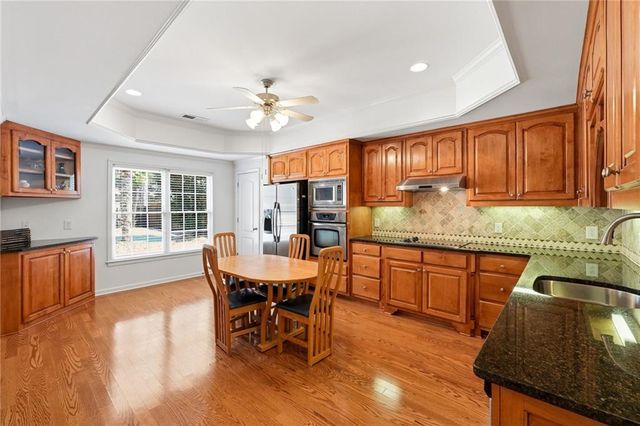 3960 Bonnett Creek Lane, Hoschton, GA 30548