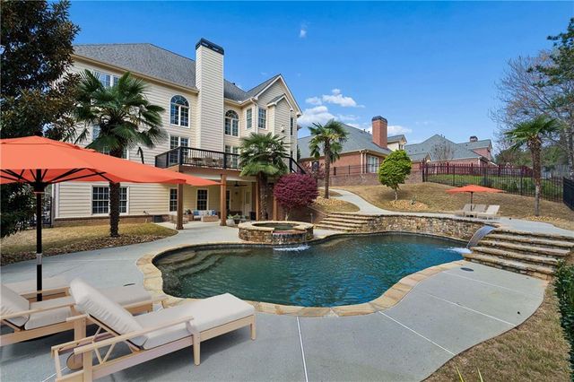 3960 Bonnett Creek Lane, Hoschton, GA 30548