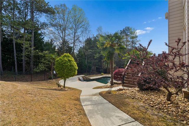 3960 Bonnett Creek Lane, Hoschton, GA 30548