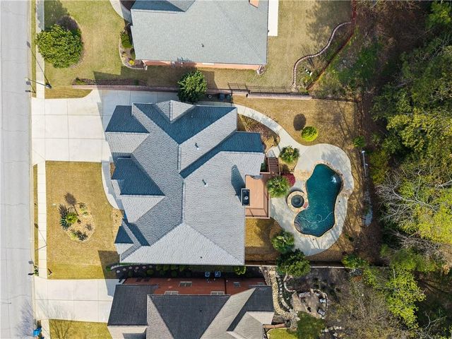 3960 Bonnett Creek Lane, Hoschton, GA 30548