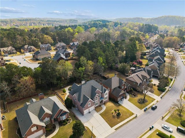 3960 Bonnett Creek Lane, Hoschton, GA 30548