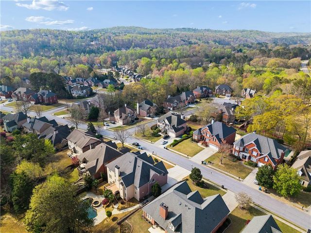 3960 Bonnett Creek Lane, Hoschton, GA 30548