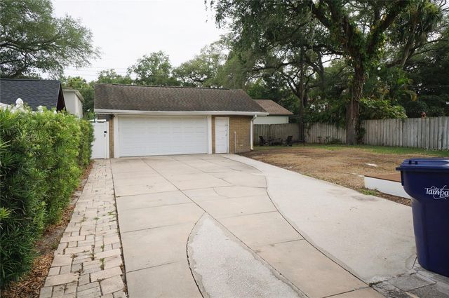 4108 W AZEELE STREET, Tampa, FL 33609