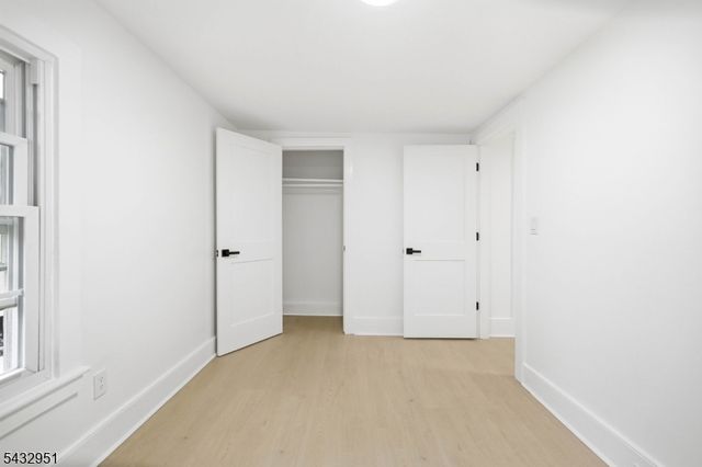 89 High St, Newton Town, NJ 07860