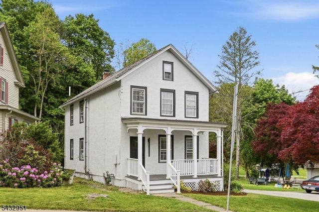 89 High St, Newton Town, NJ 07860