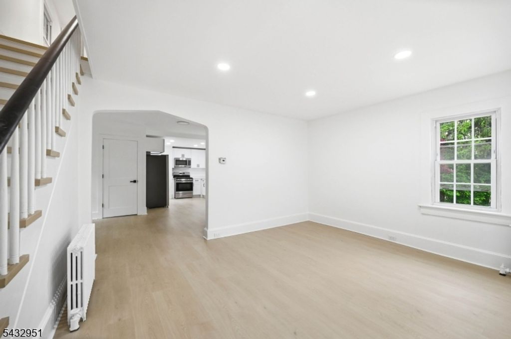 89 High St, Newton Town, NJ 07860 — photo 3