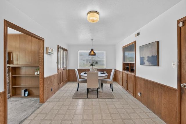 7335 Lindale Dr, Sacramento, CA 95828