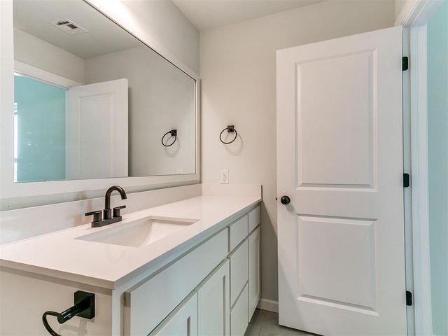 1105 SW 139th Terrace, Oklahoma City, OK 73170