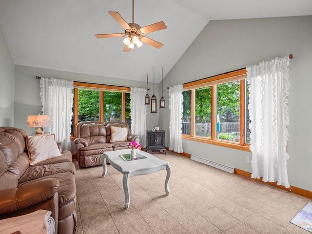 2703 E CORRIDOR DRIVE, Appleton, WI 54913