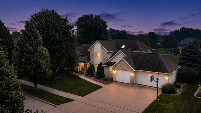 2703 E CORRIDOR DRIVE, Appleton, WI 54913