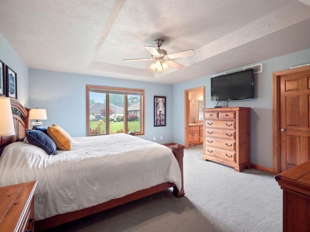 2703 E CORRIDOR DRIVE, Appleton, WI 54913