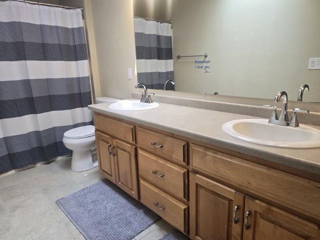 2703 E CORRIDOR DRIVE, Appleton, WI 54913