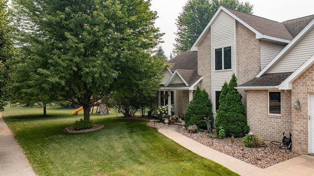 2703 E CORRIDOR DRIVE, Appleton, WI 54913