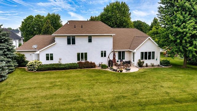 2703 E CORRIDOR DRIVE, Appleton, WI 54913