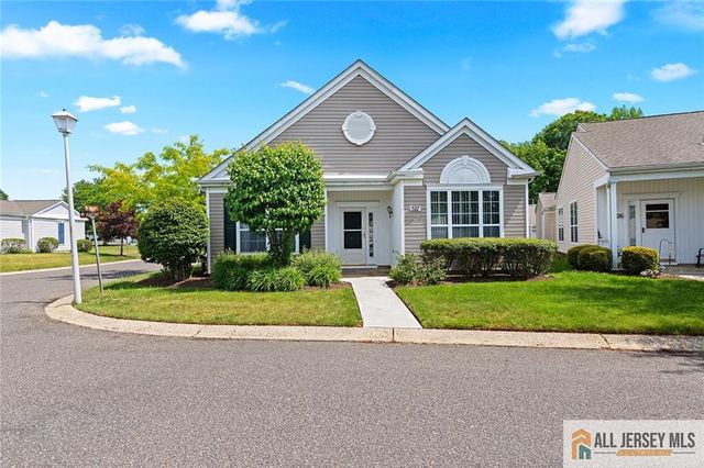 527 Harrier Drive 527, Monroe, NJ 08831